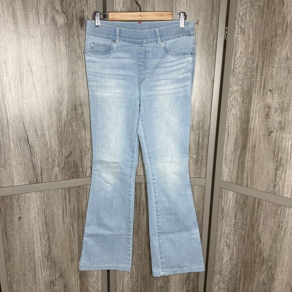 Spanx Jeans Medium Flare Leg Light Wash Pull On Stretch - Picture 1 of 7